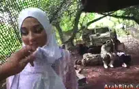 Tinder وقحة يحب اللعب مع نائب الرئيس. السيدة الأذى