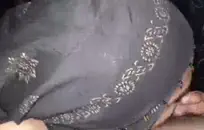 Ftm الملاعين لها حفرة ضيقة مع دسار كبيرة.