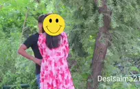 مارس الجنس قرنية الشباب طالب جامعي في النوم.