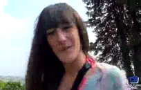 جاذبية camgirl في العالم مع الثدي الطبيعية الضخمة.